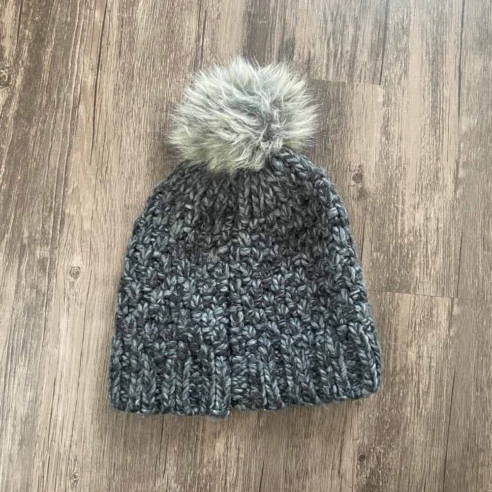 Cozy Marled Knit Pom Beanie Winter/Fall Accessories Hat